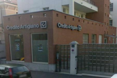 banca credito artigiano 2 450x300 Milano: Rapinano Banca che non ha soldi, cassiere derubato