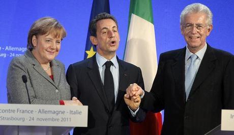 Merkel, Sarkozy , Monti: l’Europa in crisi continua a dividersi ed il prossimo obiettivo è la Francia