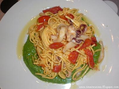 CHITARRINE CON CALAMARETTI E CREMA DI BROCCOLO