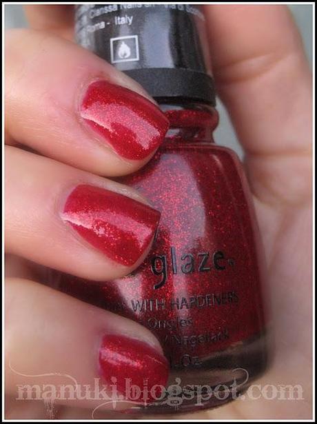 Review e NOTD China Glaze - Ruby Pumps