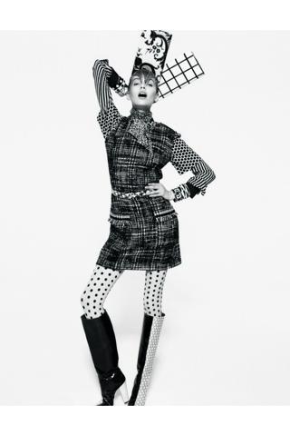 Black And White - Elle