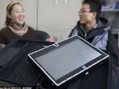 Ragazzo crea tablet Windows dollari