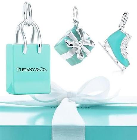 A Tiffany jewelry for Christmas