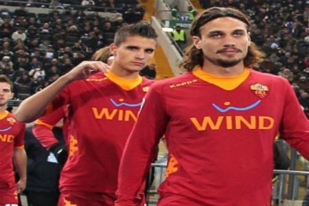 osvaldolamela Roma, Osvaldo picchia Lamela, sospeso 