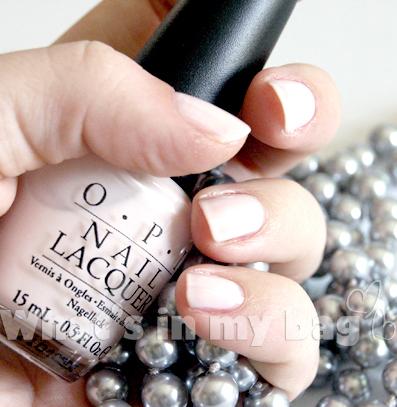 A close up on make up n°44: OPI, smalto Step right up Collezione Femme de cirque