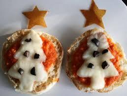 12 Pizzette e Sandwich Salati Natalizi per Bambini