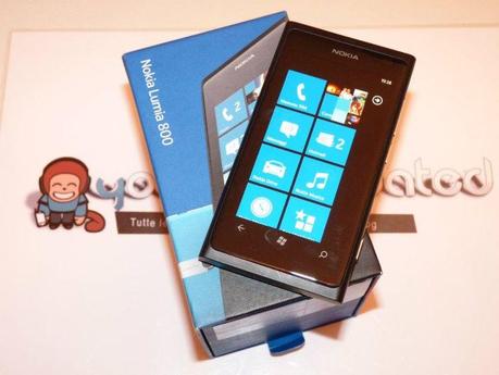 Unboxing Nokia Lumia 800 | Giorno #0