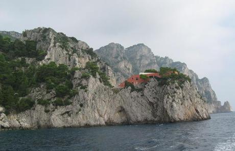 Il difficile rapporto tra Architettura e Natura: Casa Malaparte a Capri.