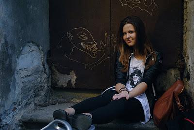 My friends are better than yours (2)