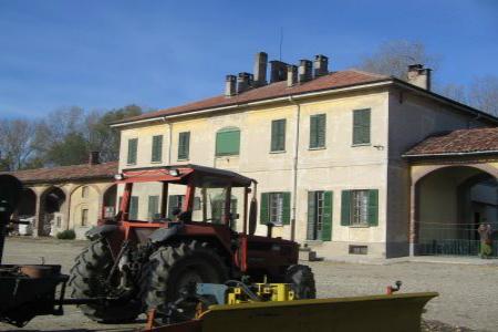 Cascina Ronco Poasco Poasco: il sindaco non vuole Cascina Ronco