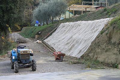 la posa della geostuoia