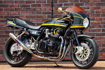 Kawasaki Zephyr 750 No. 007 by Bull Dock