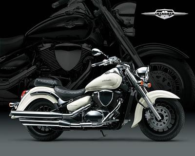 Suzuki Intruder 400 2011