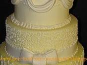 Wedding cake giallo
