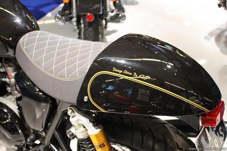 Triumph -Salon de la Moto 2011