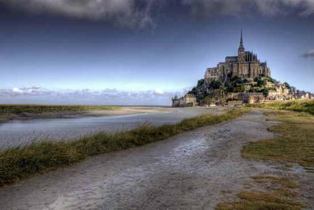 L’ Abbazia affacciata sul mare