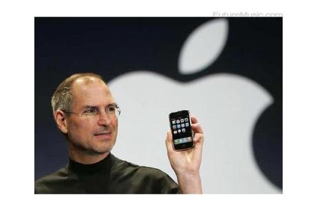 Steve Jobs iPhone Story of a byte. Steve Jobs e la rivoluzione di unidea