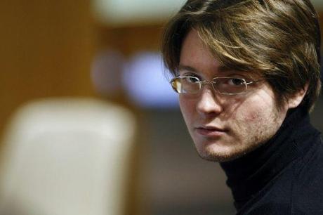 Raffaele Sollecito sta scrivendo le sue memorie. Un libro che sarà edito in Usa