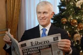 Dopo un decennio ho visto da vicino uno che compra libero, il giornale di Belpietro.