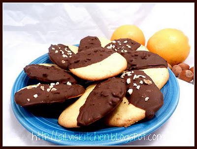 Biscotti black&white; per Blog di Cucina 2.0