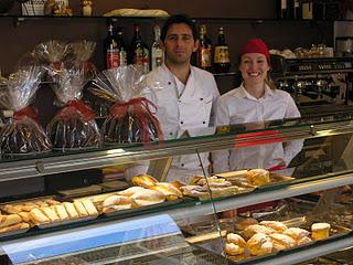 SAPORI DELLA TRADIZIONE ALLA PASTICCERIA-CAFFE' MONTEBELLO DI GIULIANOVA