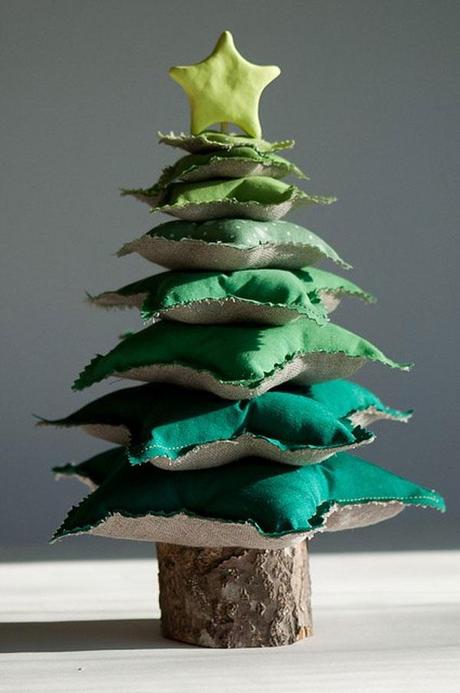 The Sunday craft project: small pillows christmas tree