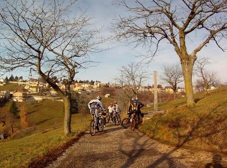 Bikers contro la nebbia ovvero...uscita mtb del 4/12/2011