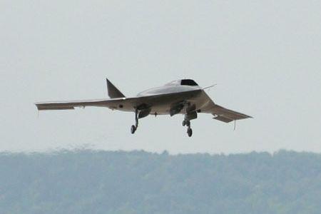 L'Iran: abbiamo abbattuto un drone-spia americano