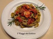 Tagliatelle verdi sugo funghi salsiccia