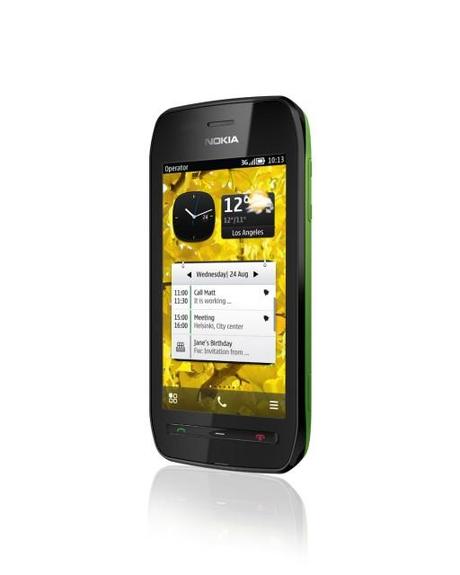 Nokia 603 Symbian Belle Videoreview : Video by PhoneArena