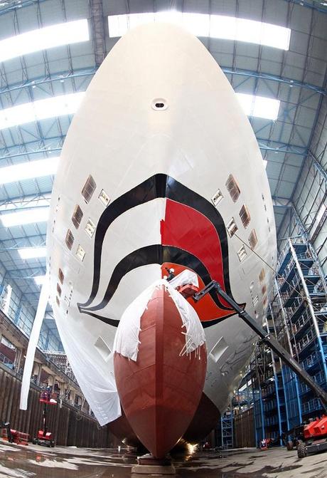 Rossetto Rosso, al trucco AIDAmar