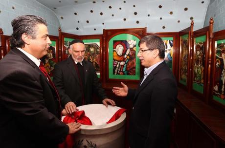 Davutoğlu in chiesa