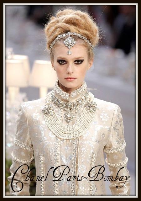 Chanel Paris-Bombay © photo via Vogue.fr Chanel Paris-Bombay © photo via Vogue.fr