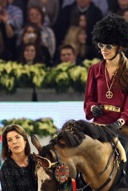 Charlotte Casiraghi da Gucci col cavallo o è un abbaglio?