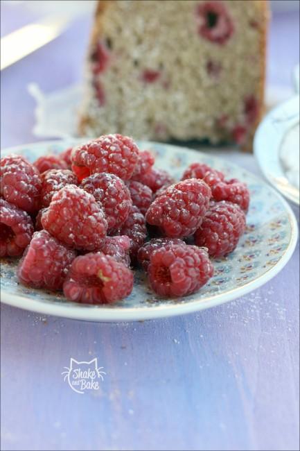 Cake di grano saraceno e lamponi