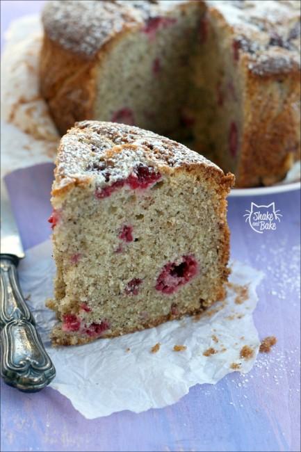 Cake di grano saraceno e lamponi