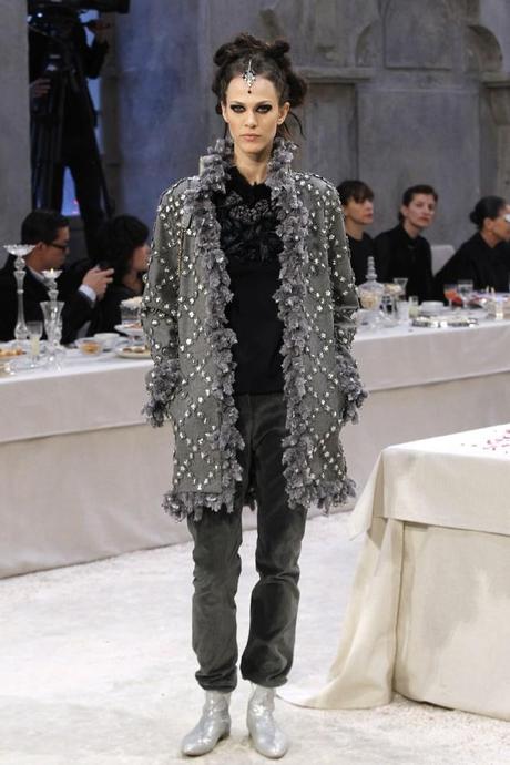 chanel-pre-fall-2012-10