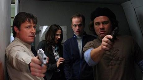 flight-of-the-living-dead-outbreak-on-a-plane2 Flight of the Living Dead: Outbreak on a Plane (2007)