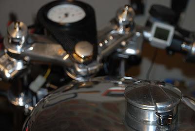 Moto Guzzi 1000 SP Cafe Racer by Wolff