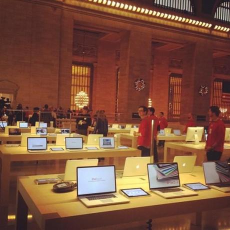 Ecco le prime foto dell’App Store “Grand Central”