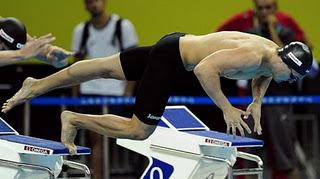 Europei di nuoto in vasca corta: l'Italia domina la 4x50 mista