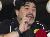 Maradona attacca arbitri: "Non vogliono farmi vincere l'Al Wasl"