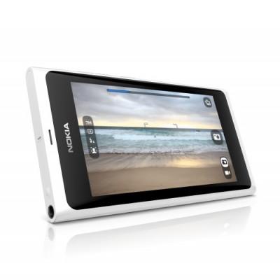 Nokia N9 bianco disponibile ufficialmente