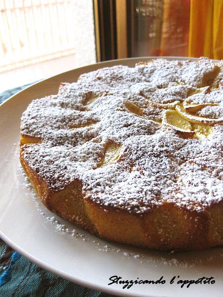 Torta di mele soffice e cremosa