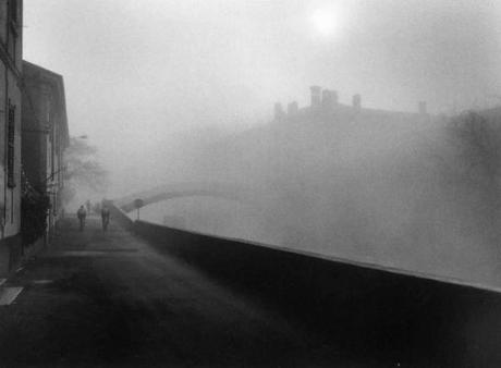 Mai dire nebbia a Milano, capriccio in forma diaristica