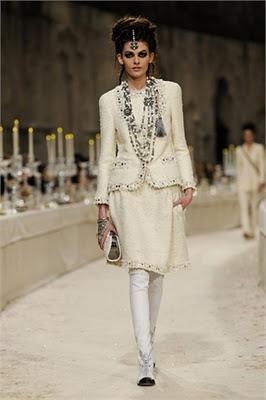 Métiers d'Art Paris-Bombay: Karl Lagerfeld presenta la Pre-Fall 2012 di Chanel