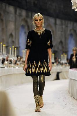 Métiers d'Art Paris-Bombay: Karl Lagerfeld presenta la Pre-Fall 2012 di Chanel