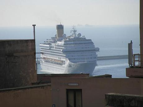 Costa concordia a cagliari 9 12 2011 parte 1