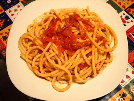 I bucatini all’amatriciana