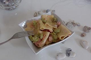 paccheri ala salmone su crema di fave